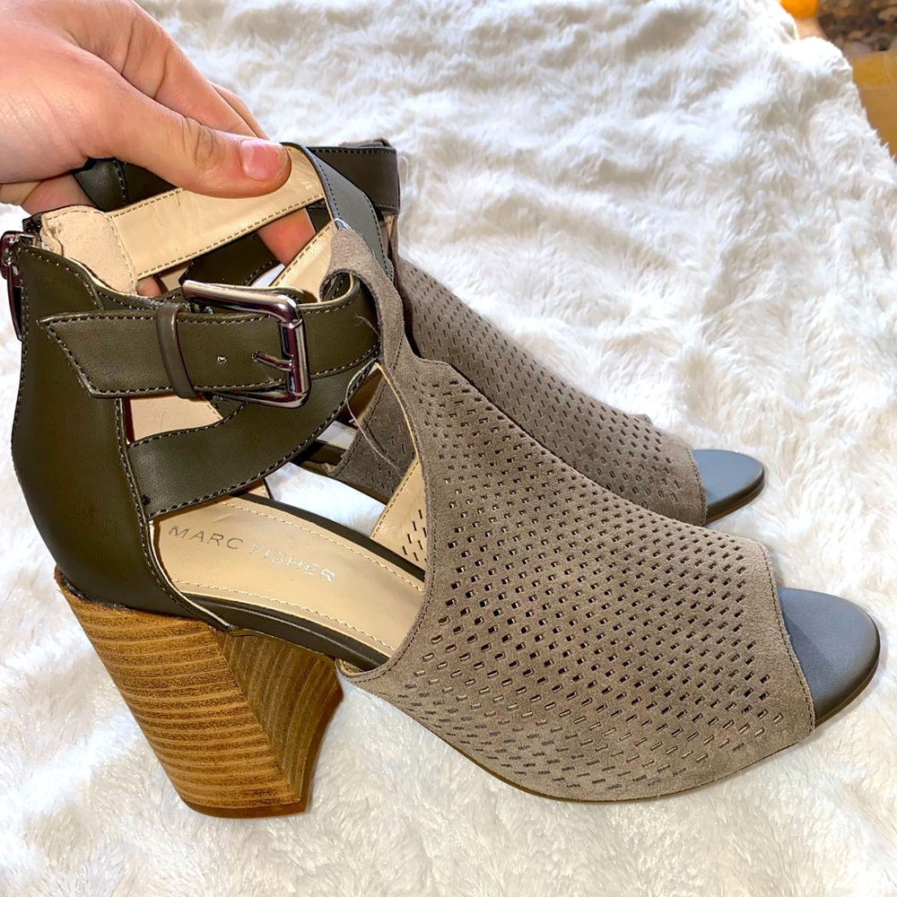 NWOT Marc fisher heeled sandals size 9